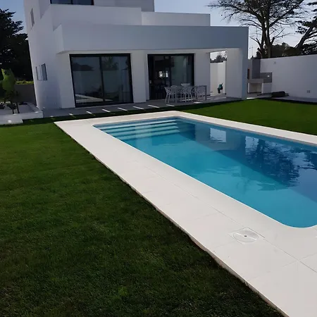 Villa Angela - Solo Familias *